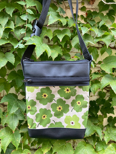 Topsy Bag - Green Poppy