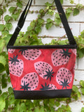 Carmie Bag - Strawberries
